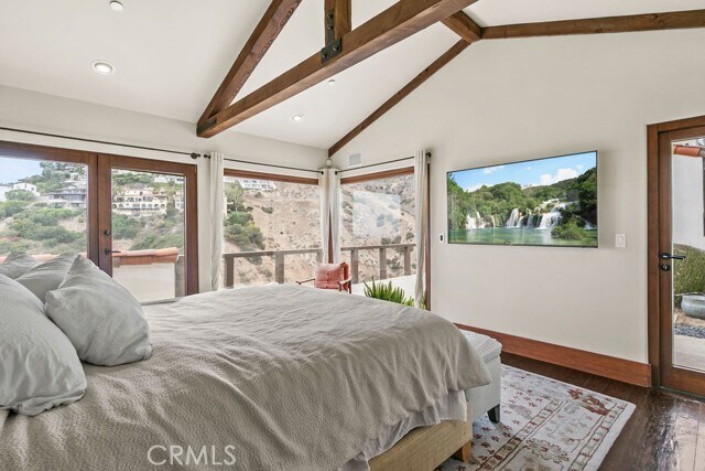 Building Photo - 345 Emerald Bay