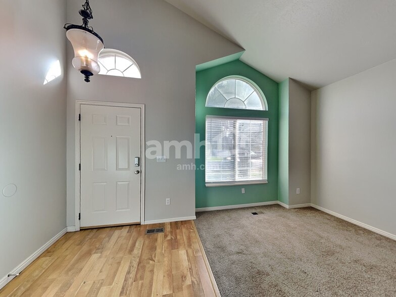 Building Photo - 3804 W 5625 S