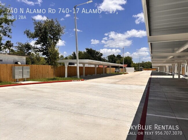 Building Photo - 740 N Alamo Rd
