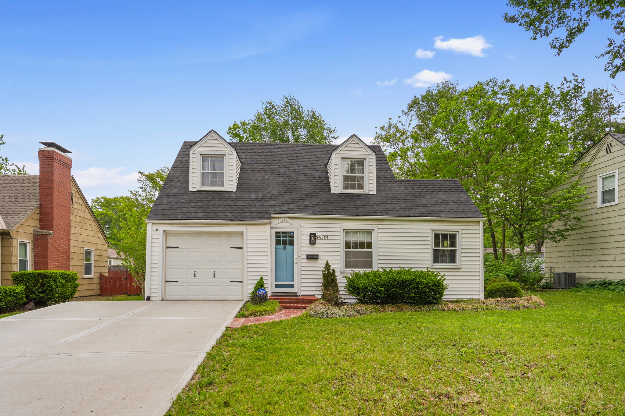 Building Photo - 8409 Ward Pky