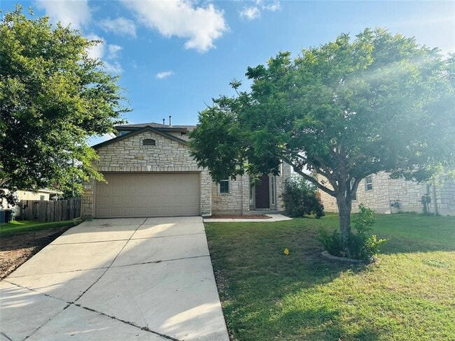 Building Photo - 245 Verano Dr