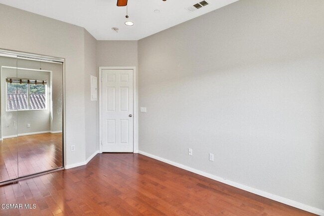 Building Photo - 115 Via Aldea