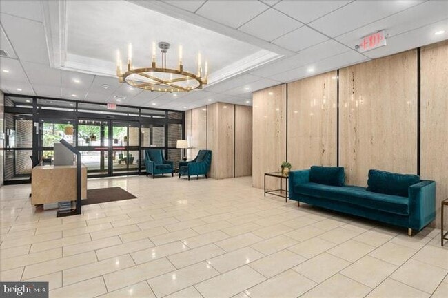 Building Photo - 6101 Edsall Rd
