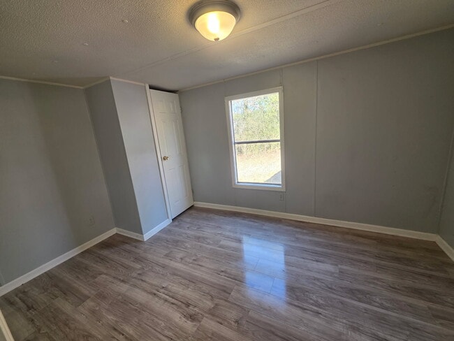 Building Photo - 652 Rices Creek Rd