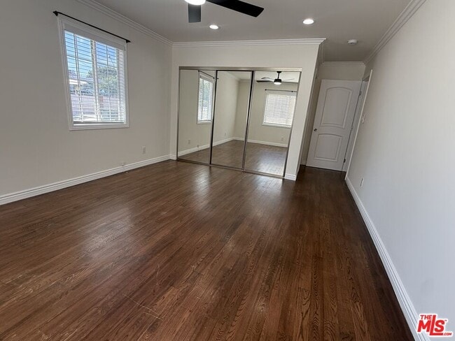 Building Photo - 8701 Kittyhawk Ave