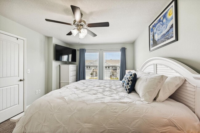 Building Photo - 7664 Shadow Lake Dr