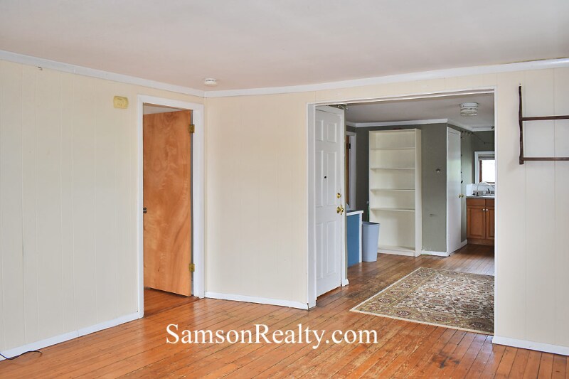 Building Photo - 275 Wickenden St