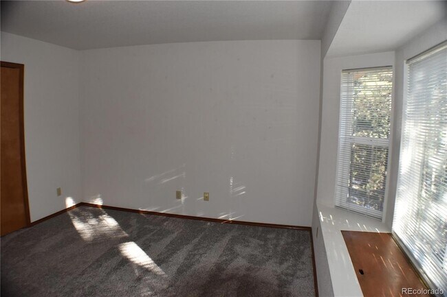 Building Photo - 14540 Rosholt Loop