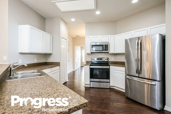 Building Photo - 541 Brighton Ct