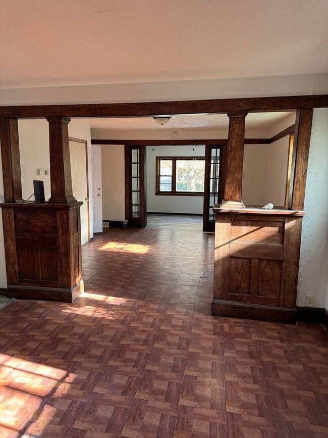 Building Photo - What a great unit!