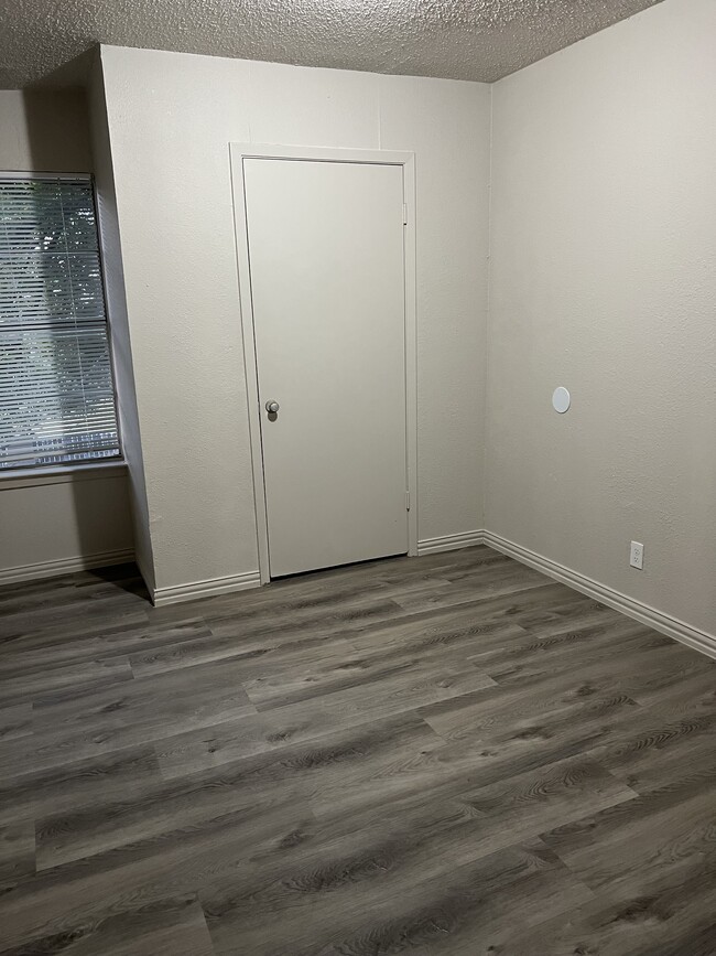 Building Photo - 2222 El Paso St