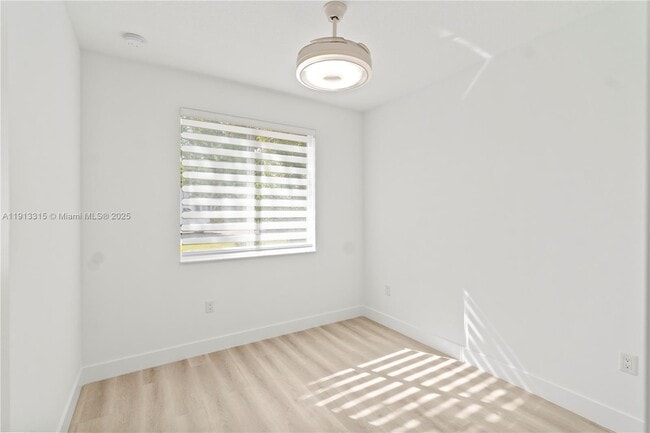 Building Photo - 10441 NW 66th St