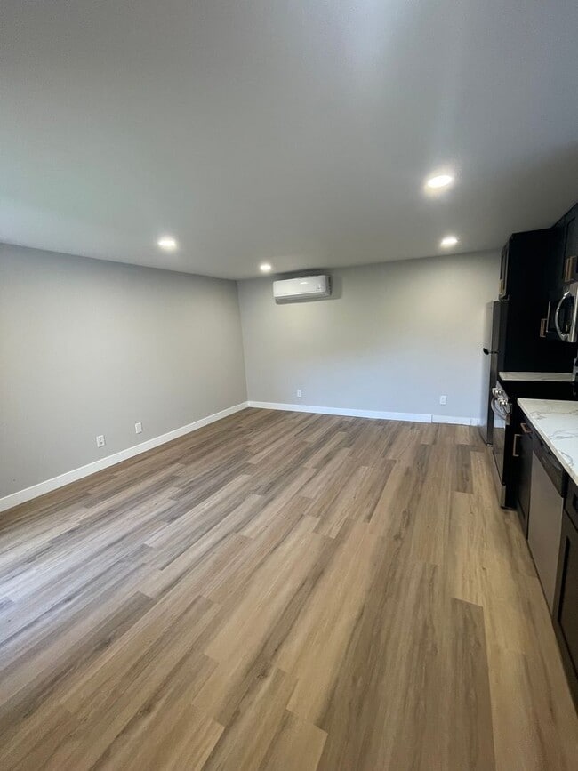 Building Photo - 3363 A St