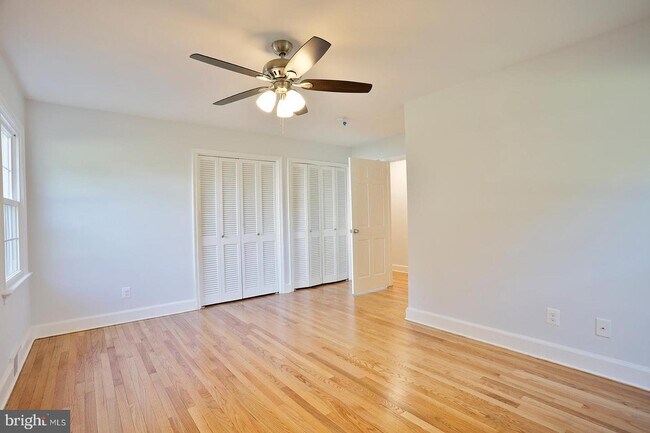 Building Photo - 316 Farm Rd