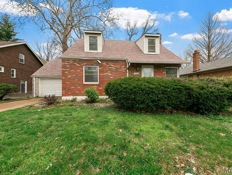 Building Photo - 7245 Saint Andrews Pl