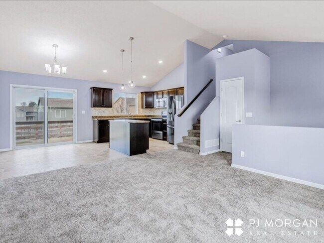 Building Photo - Cozy 3-Bedroom, 2-Bathroom Home! OPEN HOUSE, Wednesday 5/13/2026 4-5pm