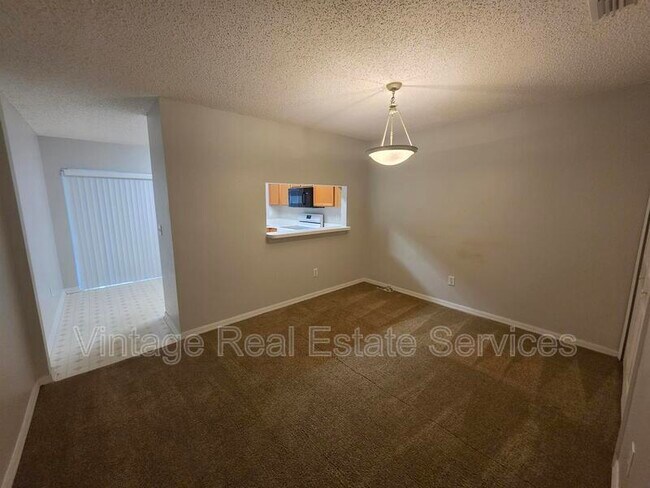 Building Photo - 2260 Fluorshire Dr