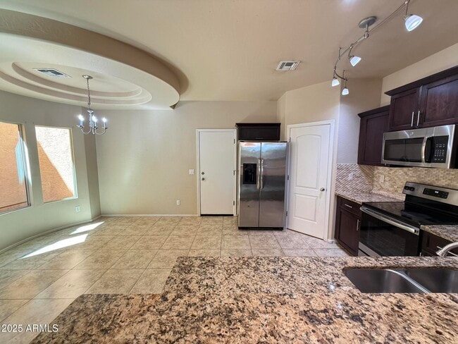 Building Photo - 2062 E Heartwood Ln
