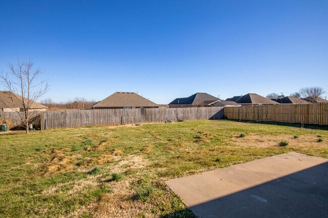 Building Photo - ***541 Tamarron Drive***