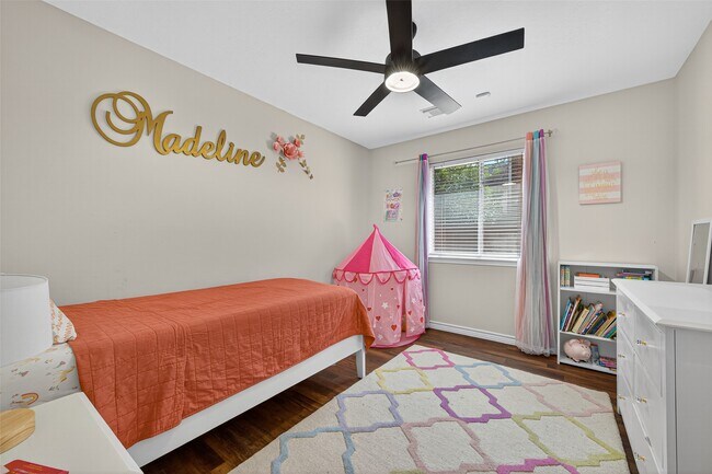 Building Photo - 7302 Foyer Cir