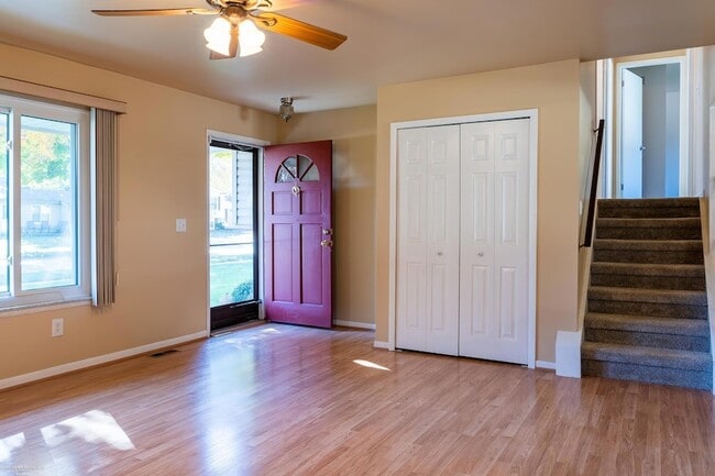 Building Photo - 14323 Mary Grove Dr