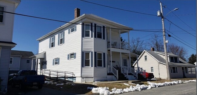 Building Photo - 9 Reynolds St