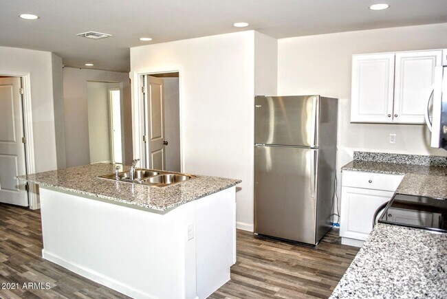 Building Photo - COMING SOON 3 BEDROOM 2 BATH ALMOST NEW BUILD