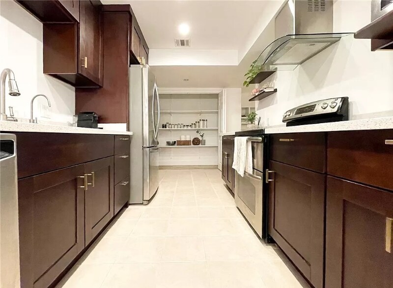 Building Photo - 4637 Willis Ave