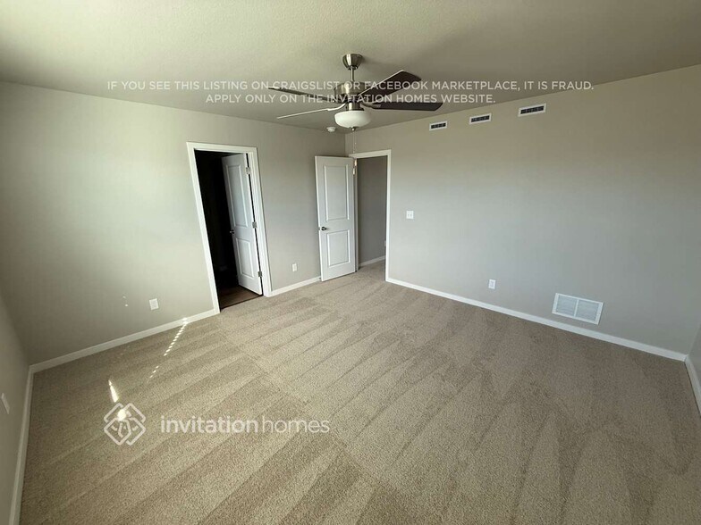 Building Photo - 957 Cascade Falls St