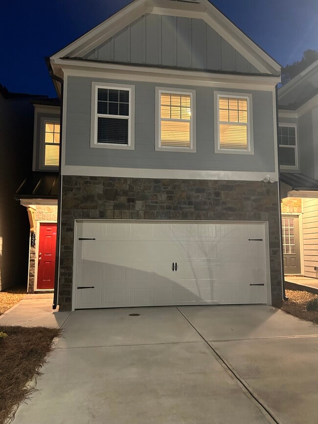 Building Photo - 329 Whitetail Cir