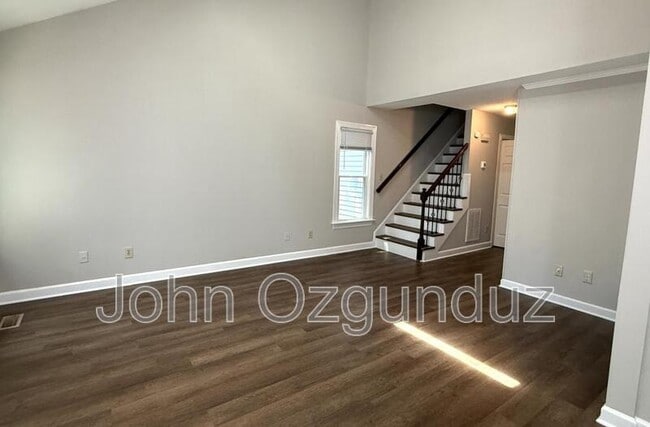 Building Photo - 5108 Sinclair Dr