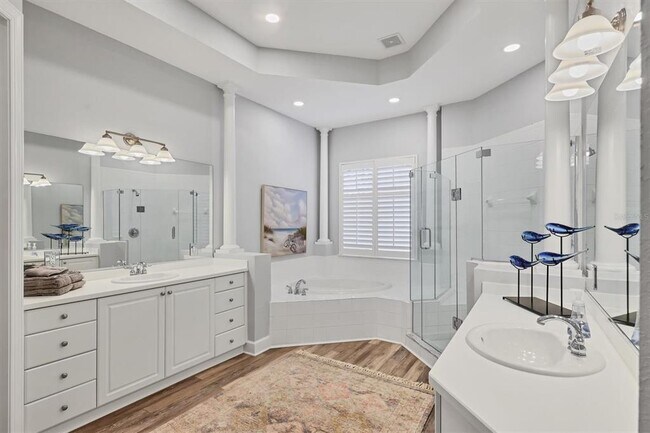 Building Photo - 5445 46th Ct W