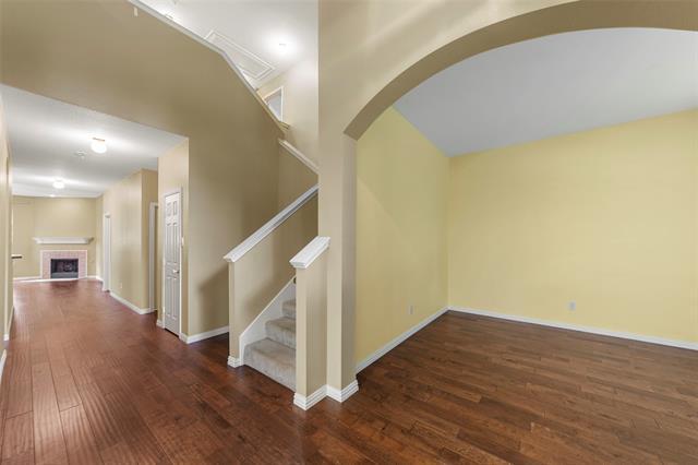 Building Photo - 1623 Mineral Springs Dr
