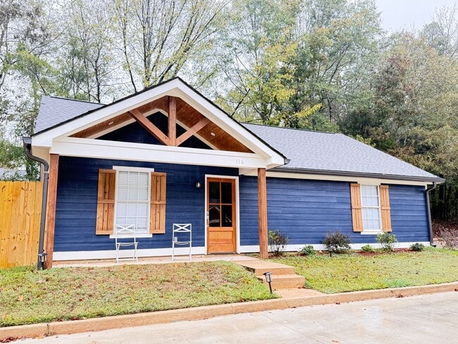 Primary Photo - 3BR/3BA For Rent