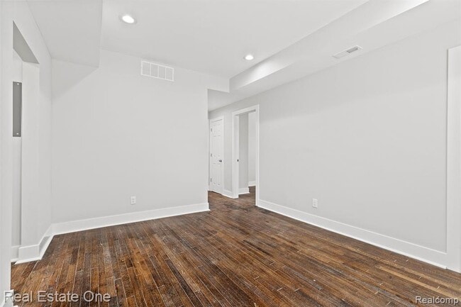 Building Photo - 2282 Belvidere St