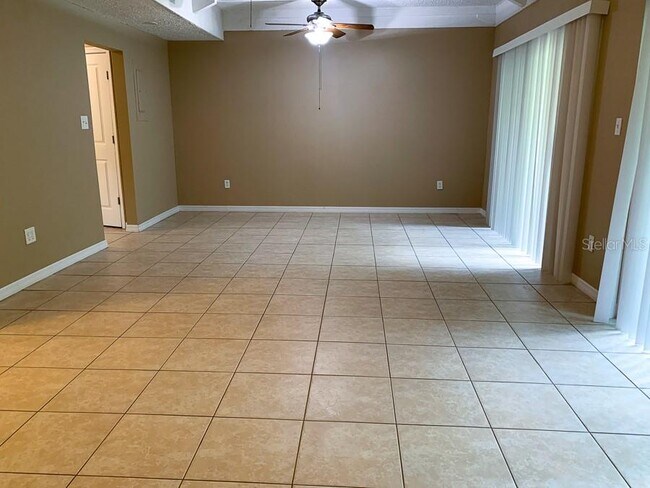 Building Photo - 507 NW 39th Rd
