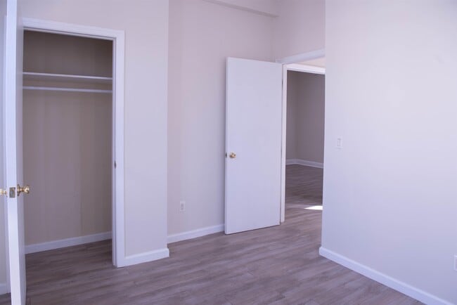 Building Photo - 4000 Bergenline Ave