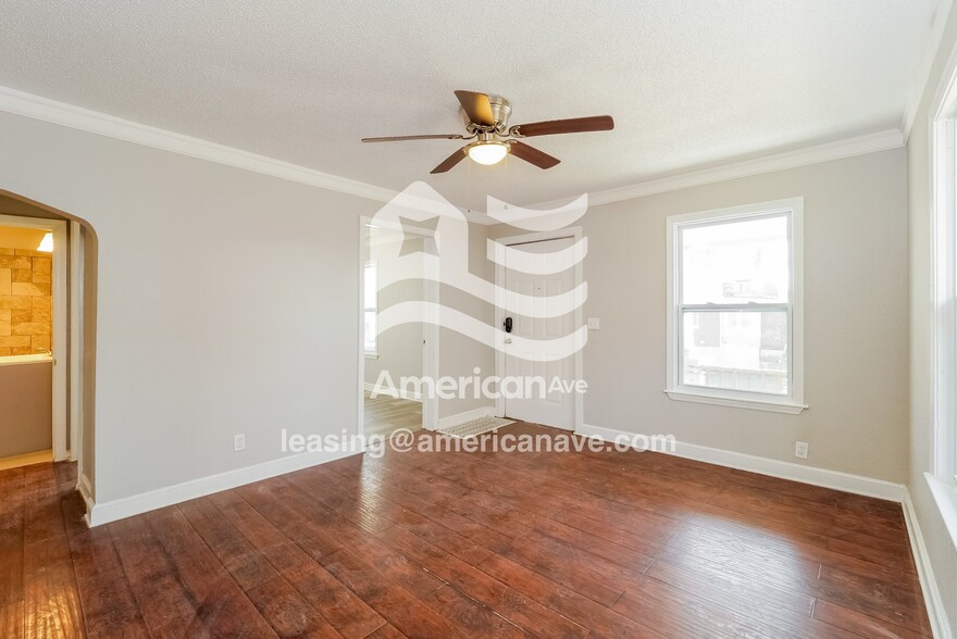 Building Photo - 5210 Saida St