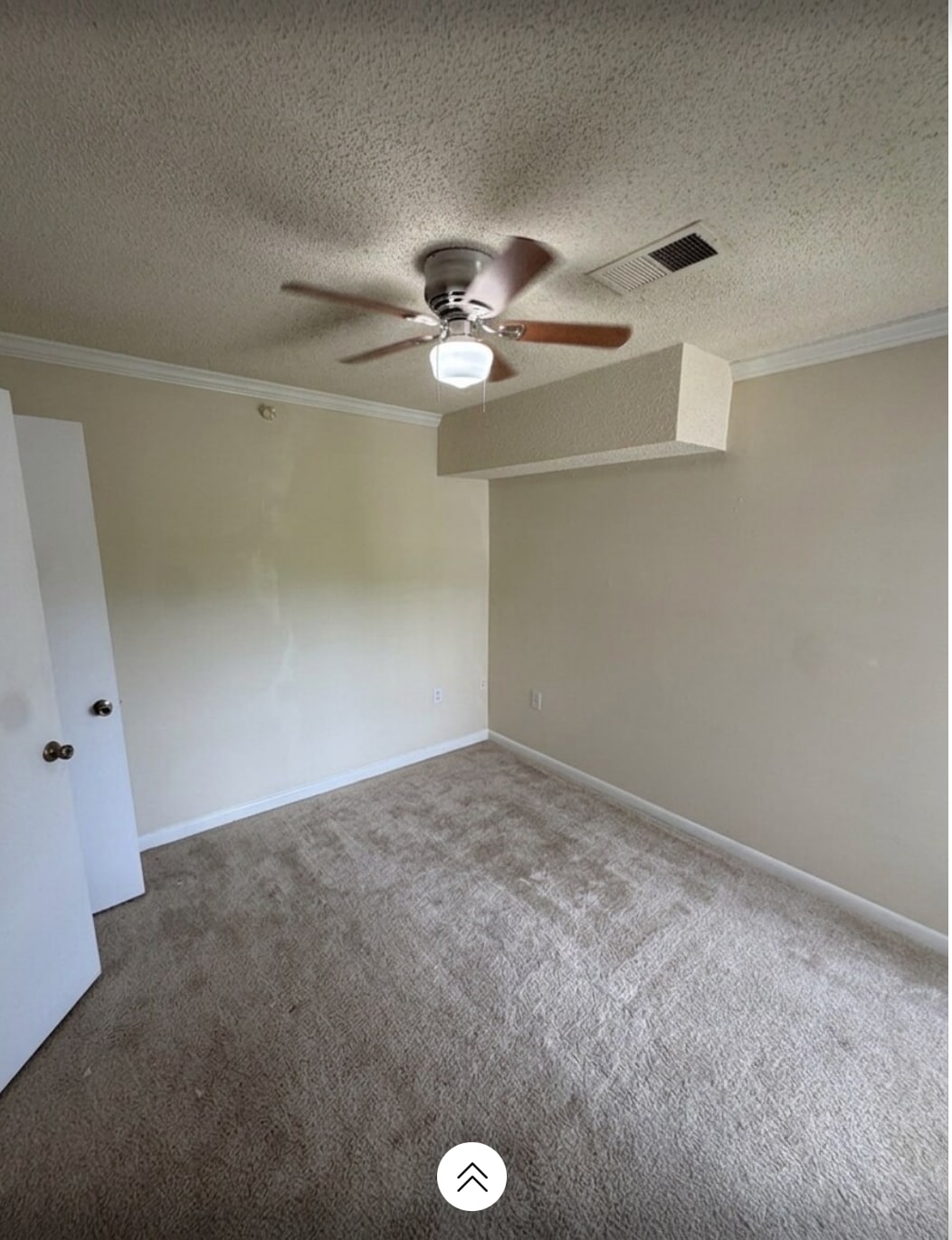 Building Photo - 1420 Collegiate Cir