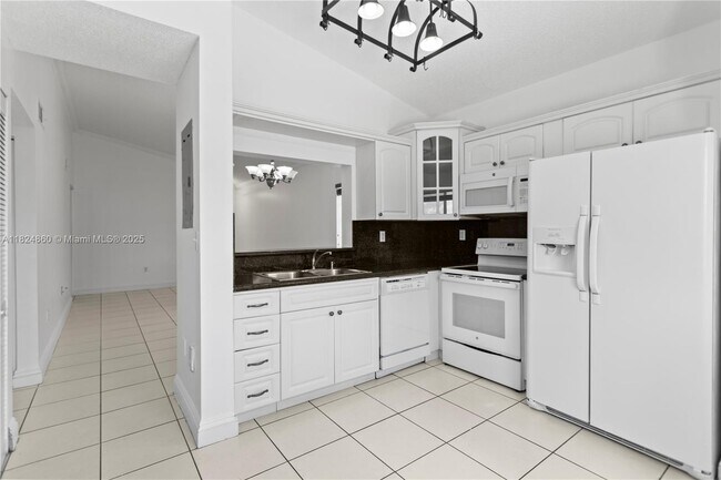 Building Photo - 6445 SW 130th Pl