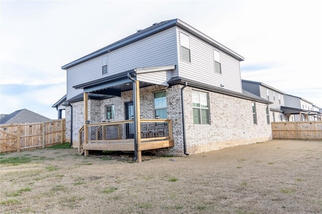 Building Photo - 201 Vicks Cir