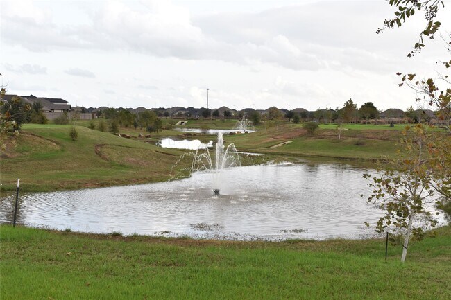 Building Photo - 32042 Sweet Pea Mdw Dr