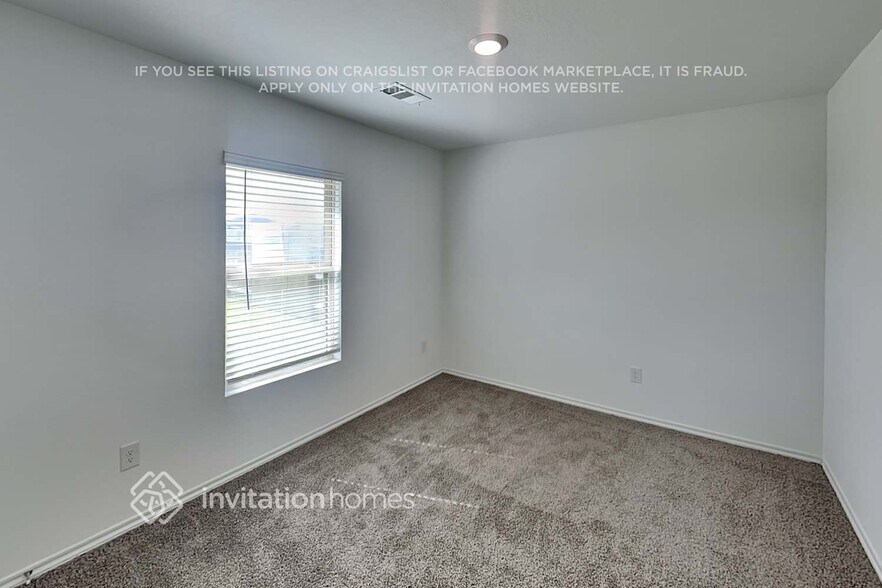 Building Photo - 18755 Faustina Way