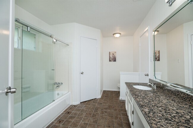 Building Photo - 12410 Pantano Drive