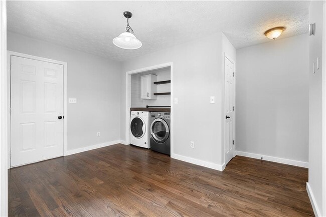 Building Photo - 141 Poplar Way