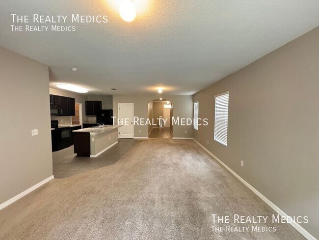 Building Photo - 1018 Ashentree Dr