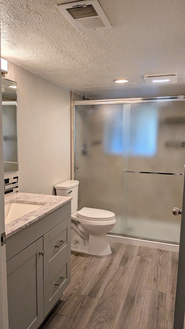 Building Photo - 8528 Ingalls Cir