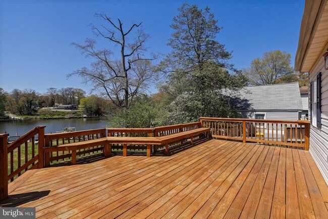 Building Photo - 8364 Country Life Rd