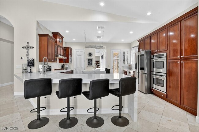 Building Photo - 5111 Crown Cypress St