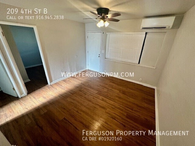 Building Photo - 209 4th St